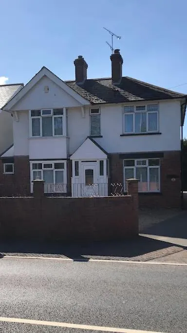 Villa Trelawny Topsham
